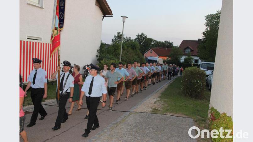 Nach dem Standkonzert ging es zurück zum Festplatz Bild: ral