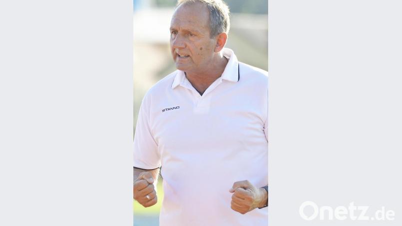 Karl-Heinz Wagner, Trainer des FC Amberg. Bild: Ziegler
