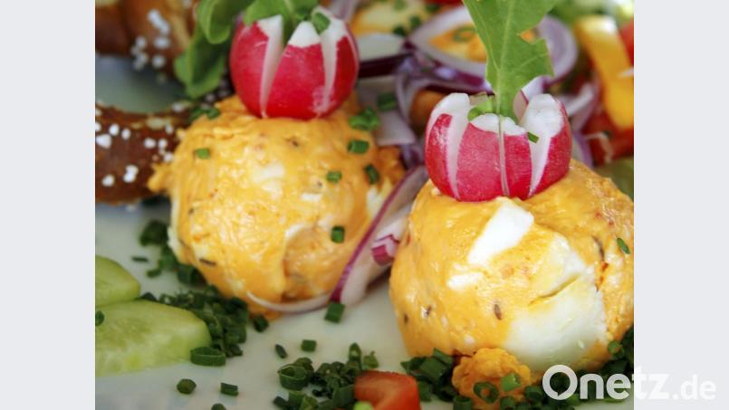 Beim oberbayrischen Käsehersteller Alpenhain stehen Warnstreiks bevor. Bild:  Michael Vogl dpa/lby