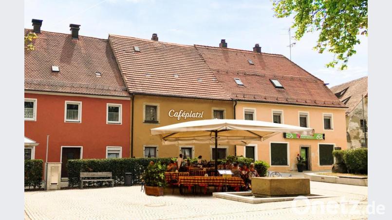 Am 15. September ab 14 Uhr öffnet der CSU-Ortsverband Floß das „Caféplatzl“ am Markplatz. Bild: lst Bild: lst