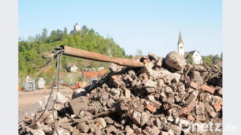 Hohe Schuttberge prägen jetzt das Bild in Rosenbergs einst blühender Stahlindustrie. Bild: ge