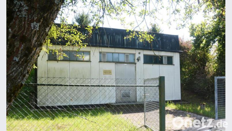 In den Jahren 1975 bis 1979 entstanden nach der Gründung die ersten Wasserversorgungsanlagen des Zweckverbandes Muglhofer Gruppe, daruntr auch der Hochbehälter in Muglhof, der dringend sanierungsbedürftig ist. Bild: Gabi Schönberger