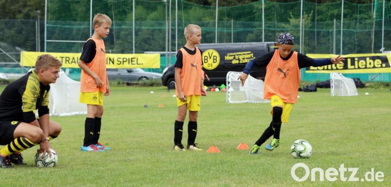 Hoffentlich grätscht kein Gegner dazwischen. Bild: Gerhard Götz