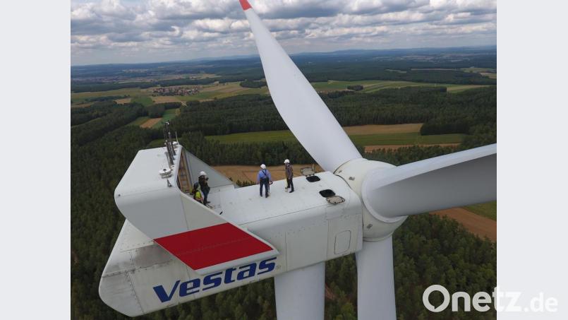 Windradbesteigung von Hubert Aiwanger, Bild aufgenommen mit einer Drohne. Bild: Stefan Paulus