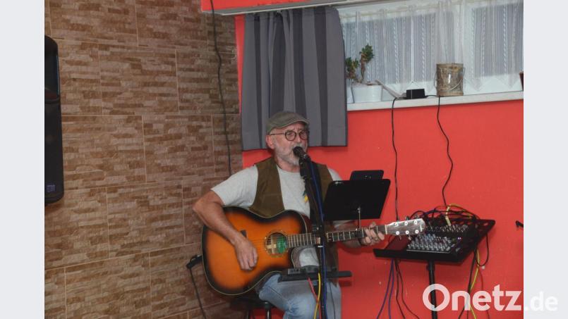 Karl-Heinz Helgert alias Carlo Haggard in "Murphys Pilsstube". Bild: bey