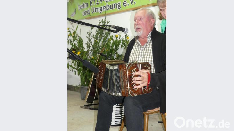 Seine geliebte Alpenwelt besingt Luk Dötsch. Bild: rn