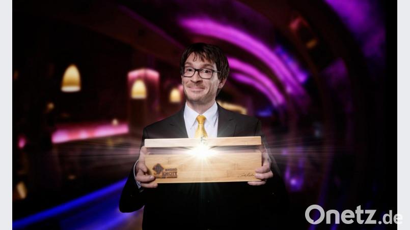 Jede Kundschaft bekommt nach dem Auftritt ihr individualisiertes Geschenk in Form einer magischen Geschenkbox. Marco Knott spricht von einem einzigartigen Kunststück, auf das ihn die Leute noch nach Jahren darauf ansprechen. Bild: exb