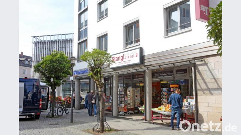In die Räume der Buchhandlung Stangl & Taubald (Thalia), die demnächst ins neue Einkaufscenter NOC wechselt, zieht ab 1. Januar 2020 Witt Weiden mit einem Mode- und Wäsche-Fachgeschäft ein. Bild: Gabi Schönberger