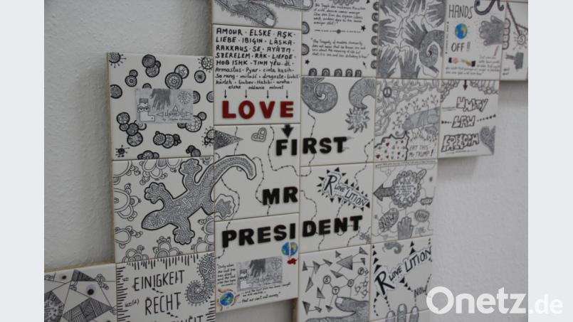 Stephan Schramm übt in seinen Werken ein bisschen Gesellschaftskritik: Die Botschaft dieses Bildes richtet sich an US-Präsident Trump. Bild: kmo