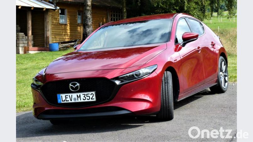 Die Kodo genannte Designsprache Mazdas ist bereits mehrfach mit begehrten Preisen ausgezeichnet worden. Mit dem 1,8-l-Diesel ist der Golf-Jäger aus Japan ausgesprochen sparsam unterwegs. Bild: bz