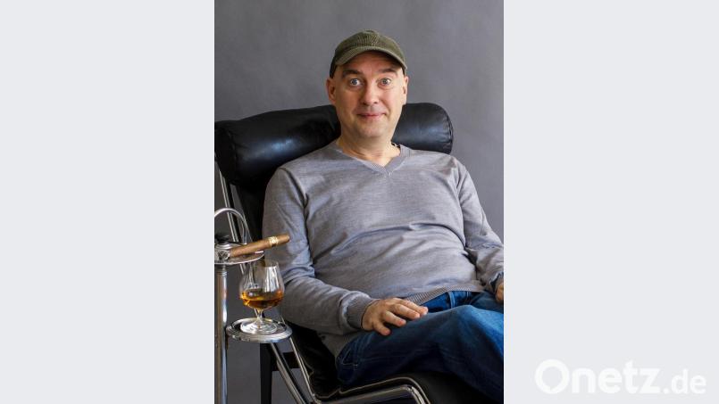 H.G. Butzko, der &quot;Hirnschrittmacher&quot; des deutschen Kabaretts recherchiert in seinem neuen Programm &quot;Echt jetzt&quot; im Silicon Valley. Bild: Peter Knaup