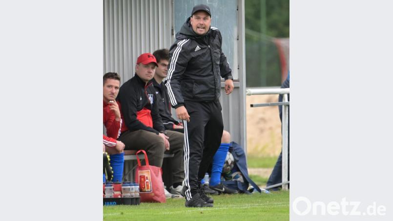 Trainer Sebastian Binner war mit dem Auftritt seines SSV Paulsdorf in Sorghof überhaupt nicht zufrieden. Bild: ref