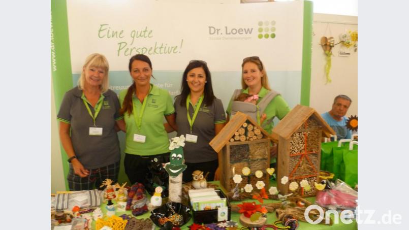 Beim Gesundheitstag 2019 stand der Darm im Mittelpunkt. Die Dr. Löw’schen Einrichtungen präsentierten diverse Arbeiten von Patienten, etwa Insektenhotels oder Dekoratives fürs Heim. Bild: usc