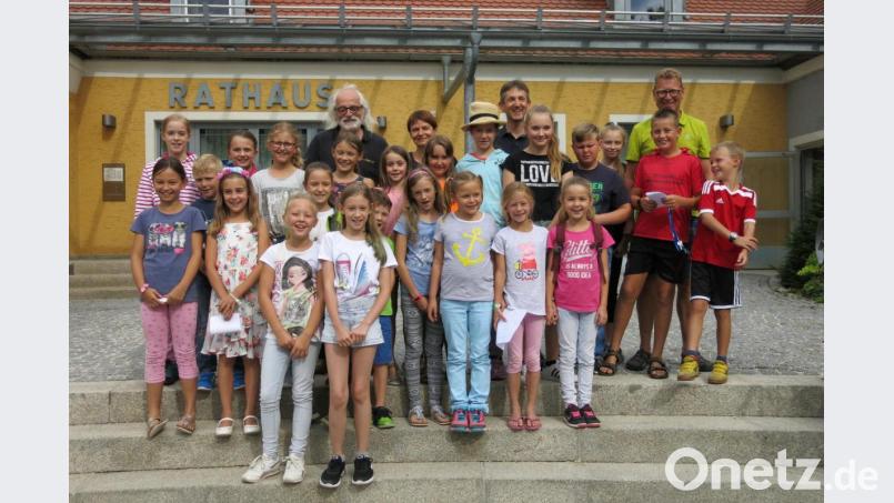 Viele Teilnehmer beim Ferienprogramm der Freien Wähler Ursensollen. Bild: exb