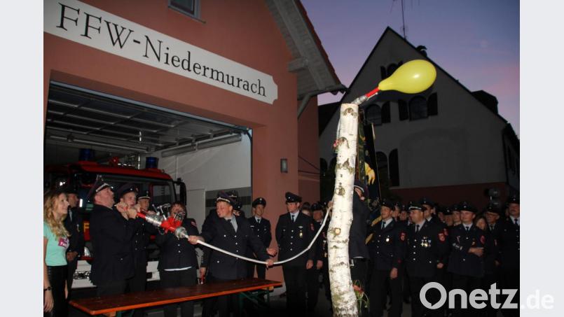 Mit Hilfe eines Verteilers musste ein Luftballon aufgeblasen werden. Bild: frd