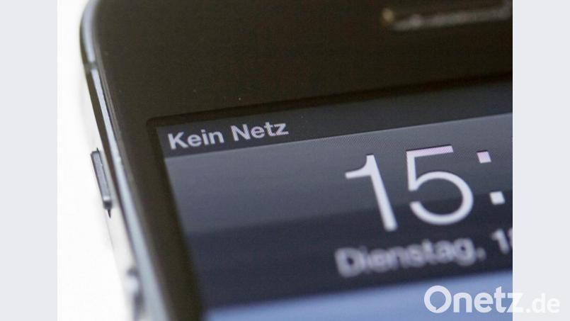&quot;Kein Netz&quot;? Das erleben Kunden von O2 entlang der Oberpfälzer Autobahnen öfter. Symbolbild: Inga Kjer/dpa