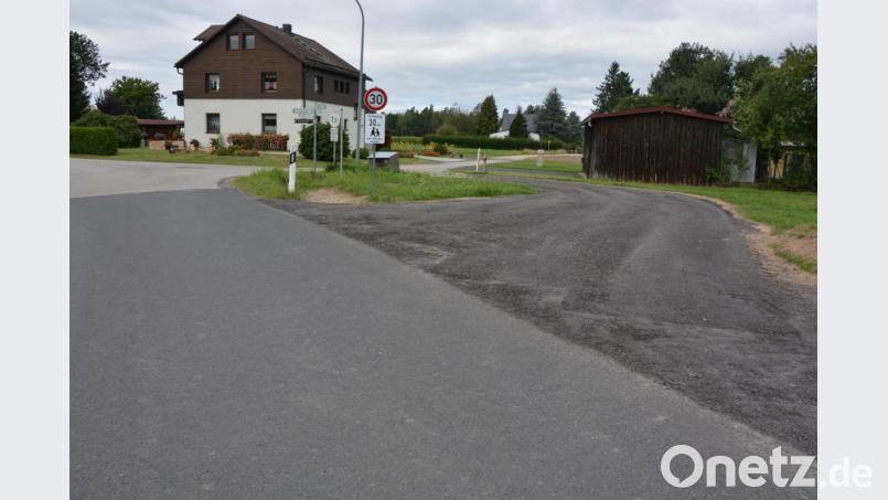 Kritik an der Ausführung der Arbeiten zur Schaffung des Buswendeplatzes in Münchsgrün wurde im Leonberger Gemeinderat laut. Bild: jr