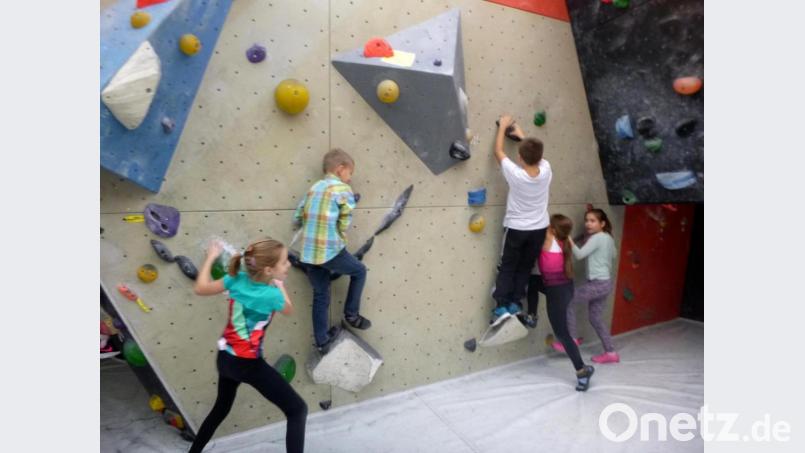 Auch das beliebte Bouldern ist wieder im Herbst-/Winterprogramm des Kreisjugendrings Neustadt/WN dabei. Archivbild: exb