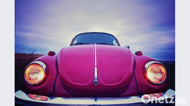 Die Scheinwerfer müssen in Ordnung sein. Bild: TIMDAVIDCOLLECTION – stock.adobe.com