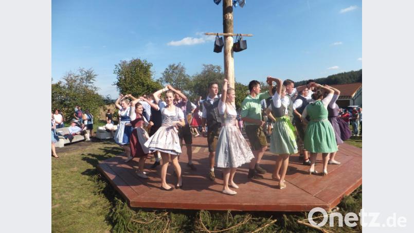 Beste Stimmung herrschte beim Baumaustanzen in Iber Bild: ibj