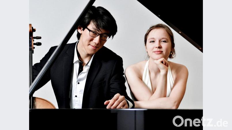 Sie spielen Johann Sebastian Bach (Sonate für Gambe und Cembalo G-Dur BWV 1027), die Cellosonaten op. 17 von Erwin Schulhoff und a-Moll op. 116 von Max Reger. Bild: Hans Schaper