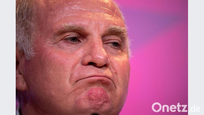 Uli Hoeneß zog mal wieder vom Leder. Bild: Peter Kneffel/dpa