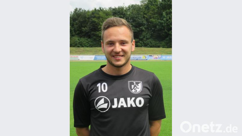 Florian Schlagenhaufer kann den Schwarzenfeldern wieder helfen. Bild: mr