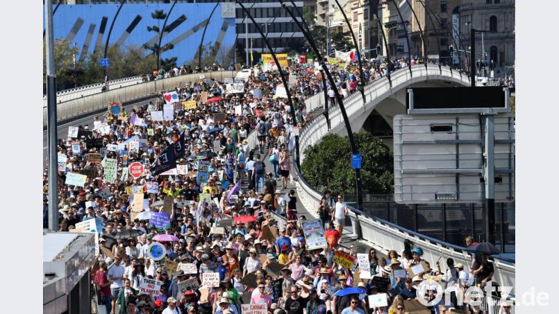 Klimastreik im australischen Brisbane. Foto: Darren England/AAP Bild: Darren England