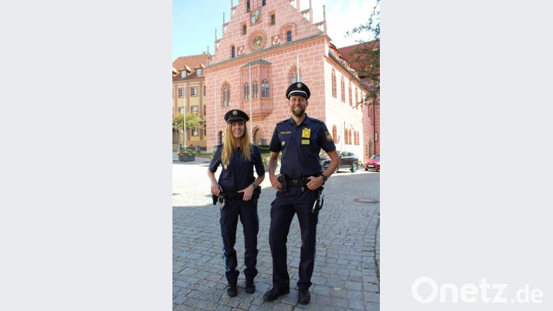 Die Polizei in Sulzbach-Rosenberg ist jetzt auch mit Body-Cams unterwegs. Bild: Polizei Sulzbach-Rosenberg