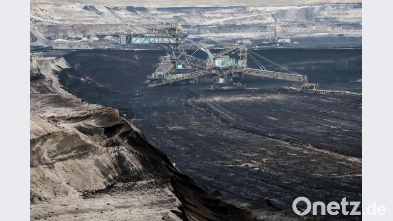 Braunkohle-Tagebau in Sachsen-Anhalt: Viele ohnehin arme Regionen Deutschlands werden vom Kohleausstieg schwer getroffen. Bild: Jan Woitas