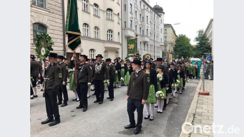 Bereits um 9 Uhr müssen sich die Kaltenbrunner Hubertus-Schützen aufstellen. Bild: exb