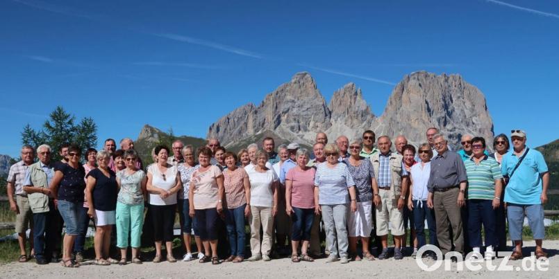 Die Teilnehmer an der Herbstfahrt des Roten Kreuzes. Bild: hä