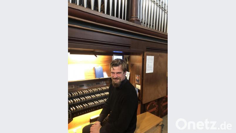 Martin Sturm, der aus Velburg stammende Organist ist ein überragender Improvisator. 1998 gewann er den 1. Preis beim Orgelwettbewerb der Internationalen Orgelwoche Nürnberg. Bild: dok