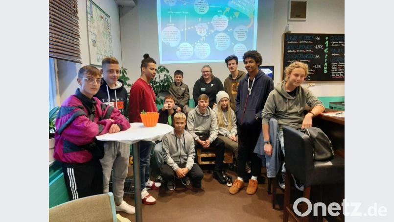 Da nicht alle Gewählten vor Ort waren, gibt es ein Bild mit allen Teilnehmern der Wahlveranstaltung. Bild: Cornelia Aschenbach