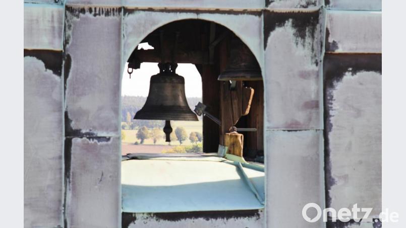 Zwei Glocken übernehmen den Viertel- und Stundenschlag. Bild: JOCHEN NEUMANN
ERBENDORF