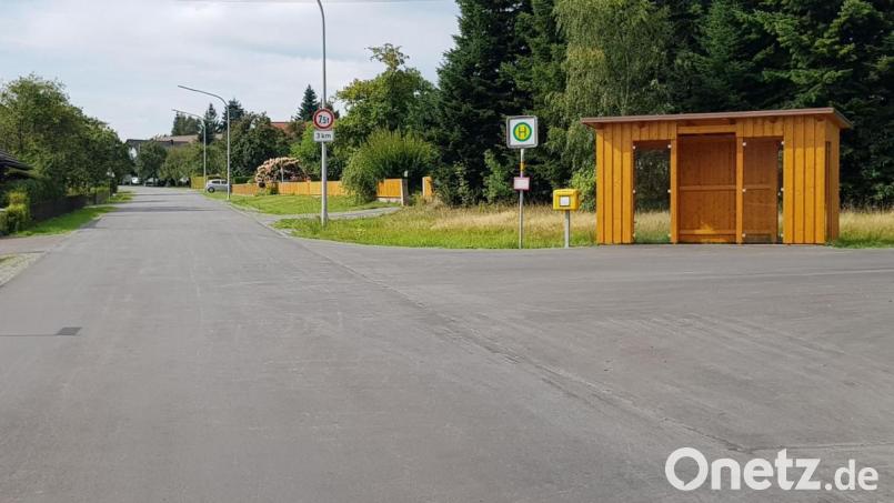 Die Thomasbühlstraße wurde erneuert. Sie verleitet anscheinend Autofahrer zum schnellen Fahren. Erste Radarkontrollen der Polizei haben bereits stattgefunden. Bild: dob