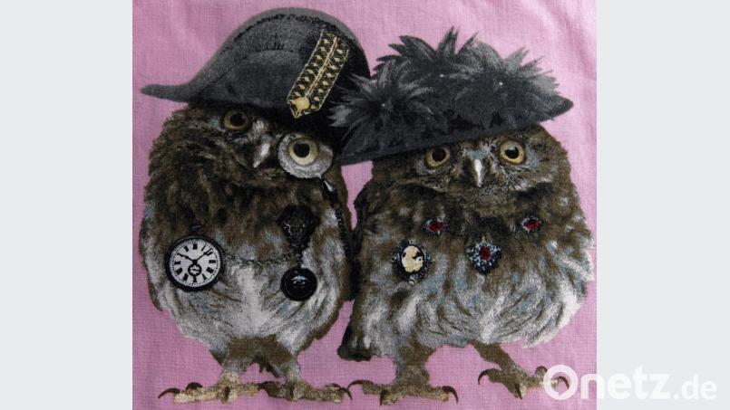 Zwei Eulen als Wandbild, das in Quilttechnik entstanden ist. Bild: tr