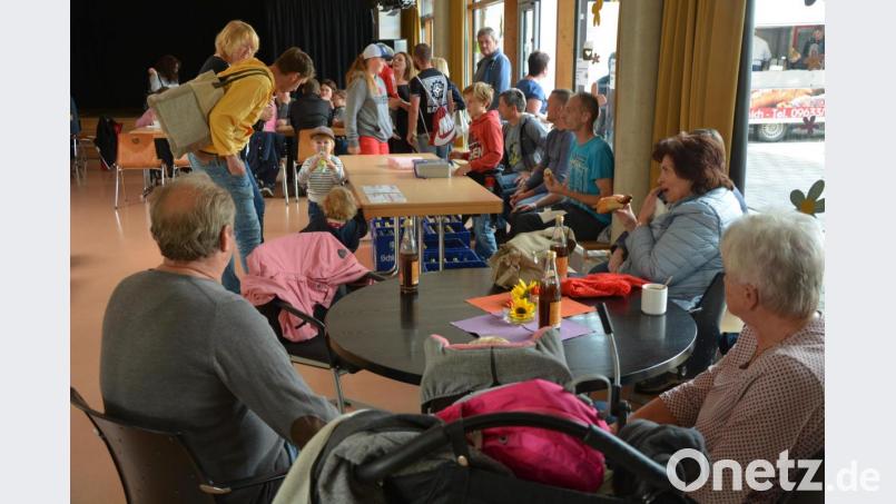 Großartig besucht war am Samstagnachmittag das Herbstfest in der Mitterteicher Lebenshilfe. Bild: jr