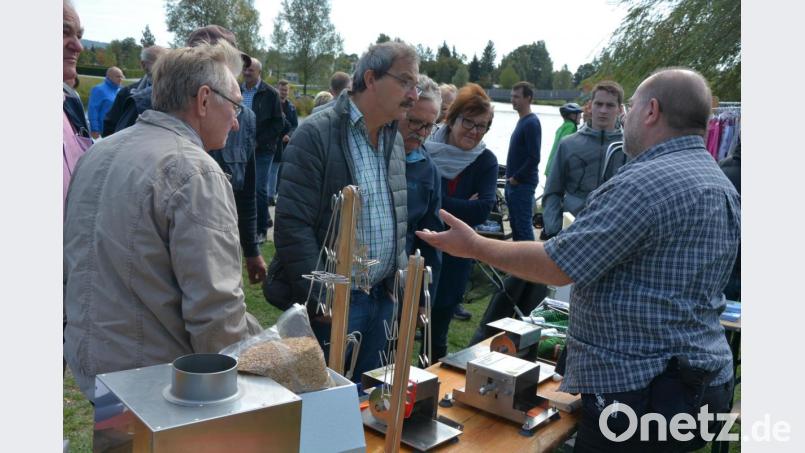 Beraten und Verkaufen, dies stand am Sonntag im Mittelpunkt Bild: jr