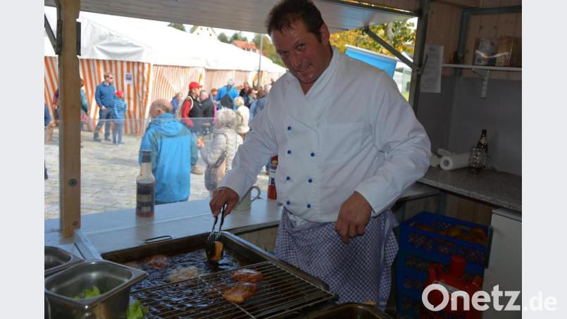 Feinstes Karpfenfilet frisch herausgebacken. Bild: jr
