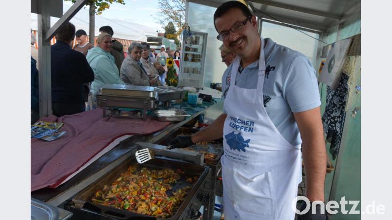 Sieht lecker aus, das Karpfengyros. Bild: jr