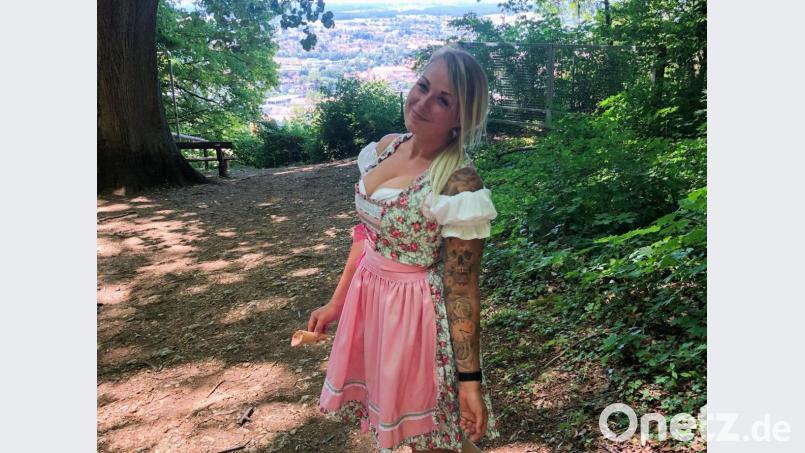 Stefanie Pfab will es wissen: Sie möchte demnächst in Bodenmais zur Bayerischen Weißwurstkönigin gekrönt werden. Bild: Privat
