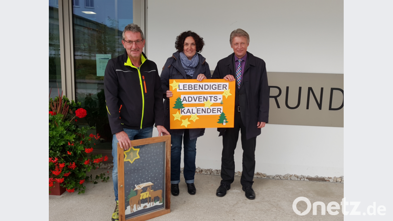 Hauptorganisatorin Tina Zeitler freut sich zusammen mit den Vorsitzenden des Vereinskartells Lothar Müller (rechts) und Anton Müller auf die Neuauflage der Adventsfensteraktion in Plößberg. Bild: flt
