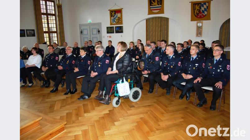 Viele Gäste kamen ins Rathaus zur besonderen Auszeichnung verdienter Mitglieder. Bild: dob