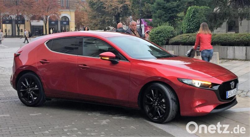 Bisher war bei 122 PS Schluss beim neuen Mazda3. Mit dem Skyactiv-X ziehen 180 PS in den Golf-Jäger ein. Bild: bz