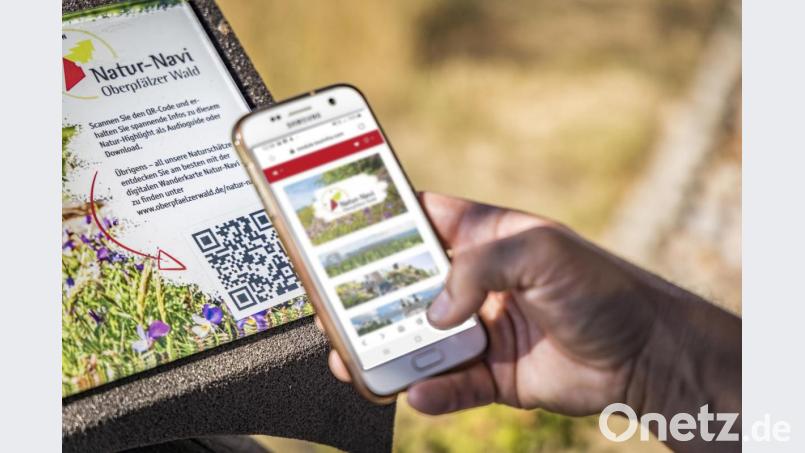 Im digitalen Zeitalter ist das Natur-Navi ein hilfreicher und komfortabler Wanderführer. Bild: exb/Thomas Kujat