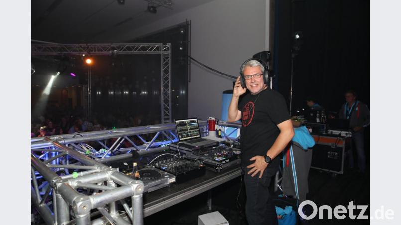 Bayern-1-Disco mit Jürgen "Kauli" Kaul in der Stadthalle. Bild: njn