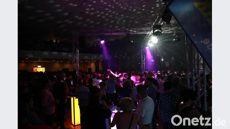 Bayern-1-Disco mit Jürgen "Kauli" Kaul in der Stadthalle. Bild: njn