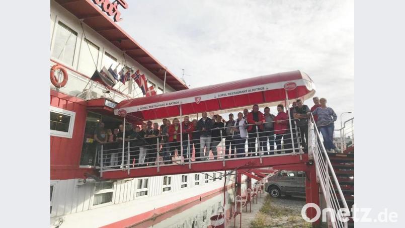 Vom Botel "Albatros" aus starteten die Bayern-Fans ihre Ausflüge und Erkundigungstouren. Bild: hl