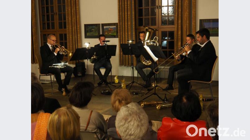 Unter dem Motto „Barock bis Bernstein“ präsentierte die „NDR Philharmonic Brass“ in Vohenstrauß Blasmusik vom Feinsten. Bild: Franz Lahm